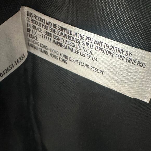 NWOT Disneyland Resort Exclusive Rainbow Silhouette Face Mickey Mouse Backpack - Picture 11 of 11